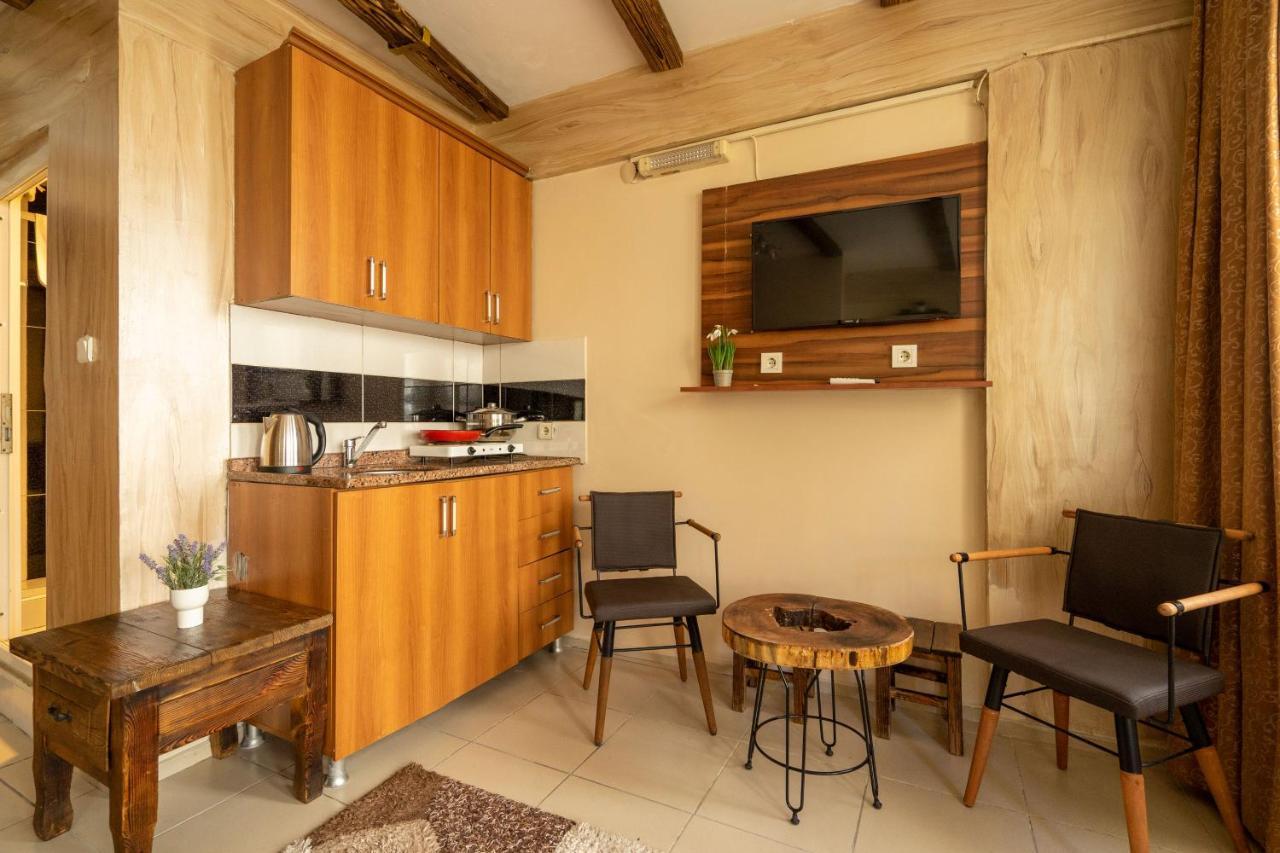 Pi & Apartment